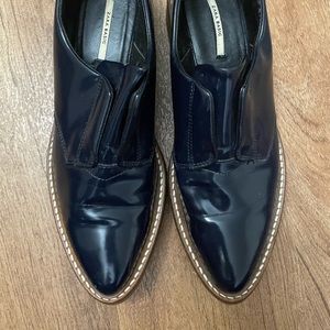 ZARA BASIC GENTLY WORN BROGUES